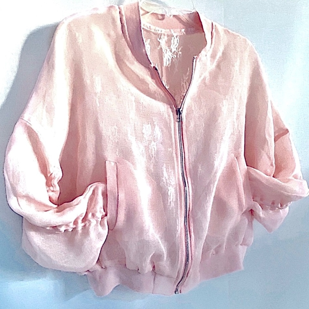 NEW Pink Lace Bomber Jacket Women’s Size Small Lightweight Full ZIP Puff Jacket